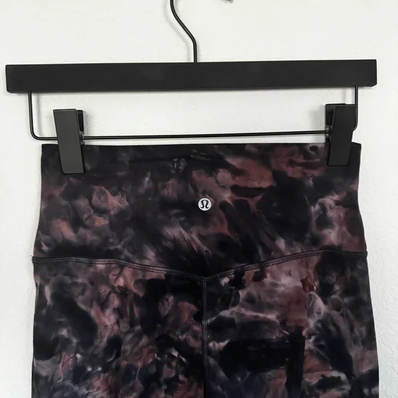 Lululemon Athletica Align Short 6" Diamond Dye Graphite Grey Pink Pastel Size 6 - Picture 5 of 5